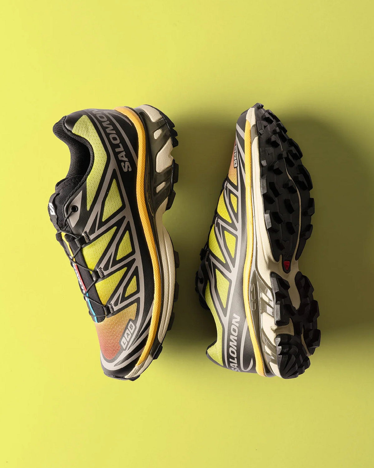 Salomon XT-6 Black/Grape Leaf/Beach Ball